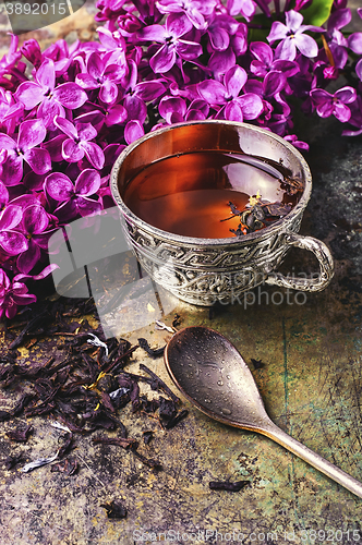 Image of tea and lilac