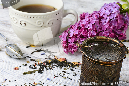 Image of Custard tea and lilac