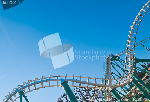 Image of curved coaster construction