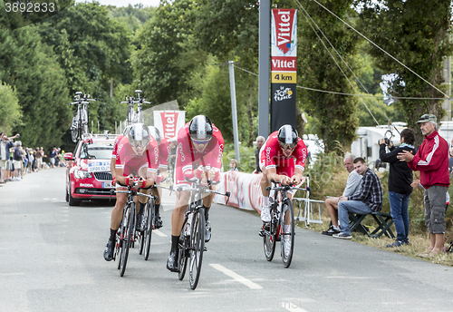 Image of Team Cofidis, solutions credits - Team Time Trial 2015