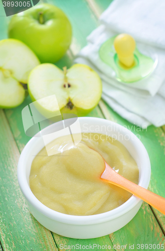 Image of baby food in bowl