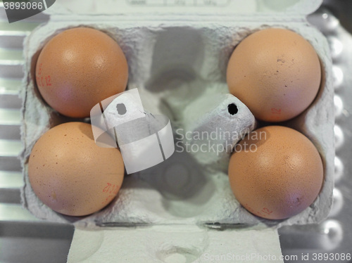 Image of Eggs in egg box