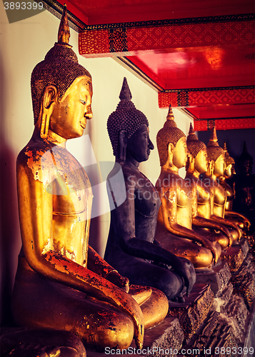 Image of Sitting Buddha statues, Thailand