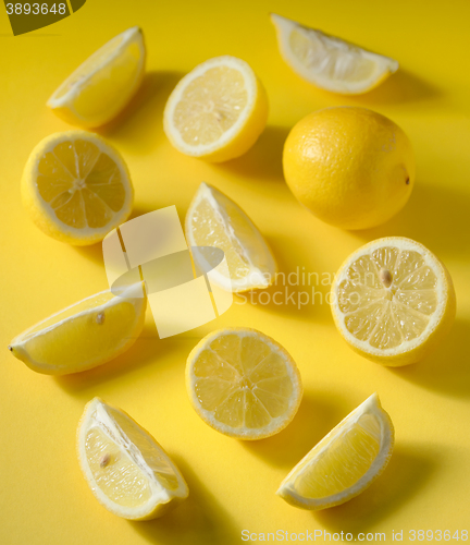 Image of Fresh cut lemon slices