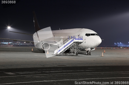 Image of Plane at night