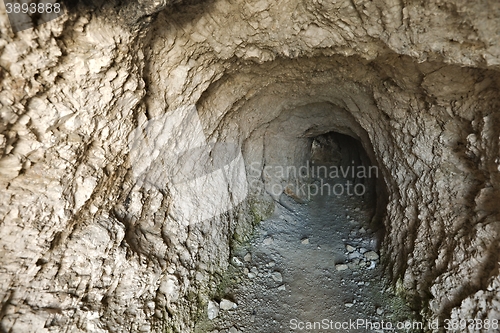 Image of Tunnel in stone