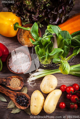 Image of Raw vegetables with spices