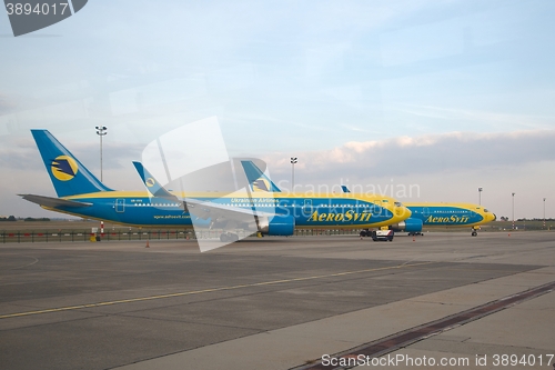 Image of Airliners Grounded at Airport