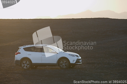 Image of Toyota RAV4 in flaring sunlight