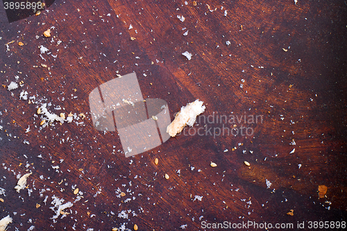 Image of remains bread crumbs 