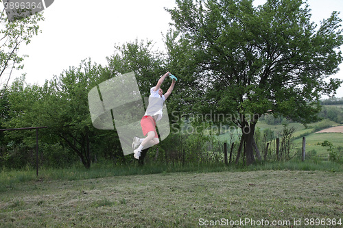 Image of Young man with frisbee