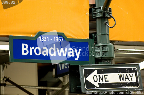 Image of Broadway Avenue