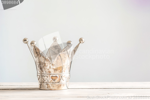 Image of Princess crown on a wooden table