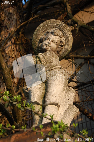 Image of child statue