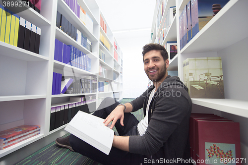 Image of student study  in school library