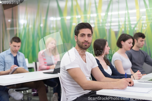 Image of students group study