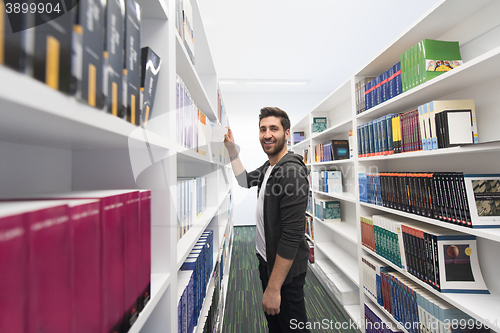 Image of student study  in school library