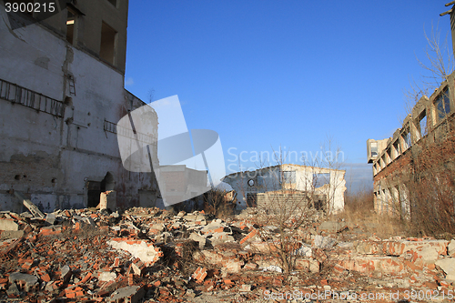 Image of ruins of old factory