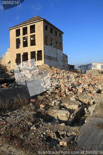 Image of ruins of old factory