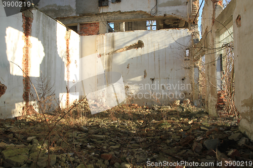 Image of ruins of old factory