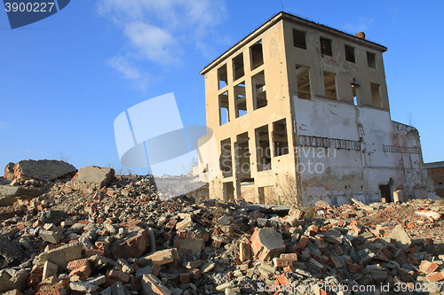 Image of ruins of old factory