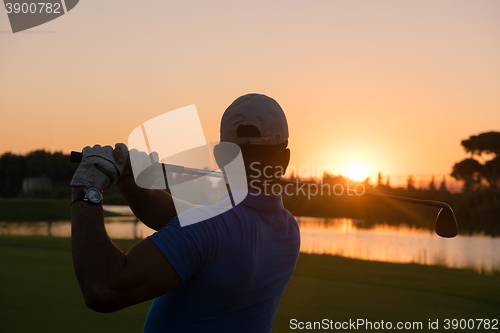 Image of golfer hitting long shot