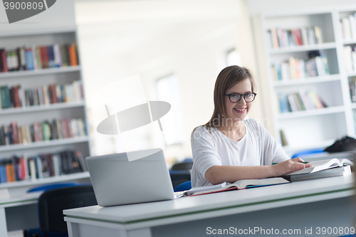 Image of student study in library