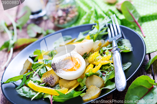 Image of salad with eggs