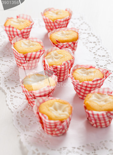 Image of Lemon cupcakes