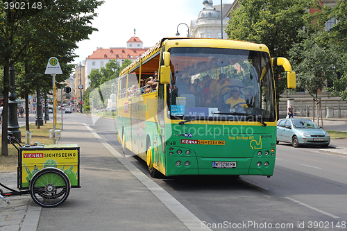 Image of Sightseeing Bus Vienna