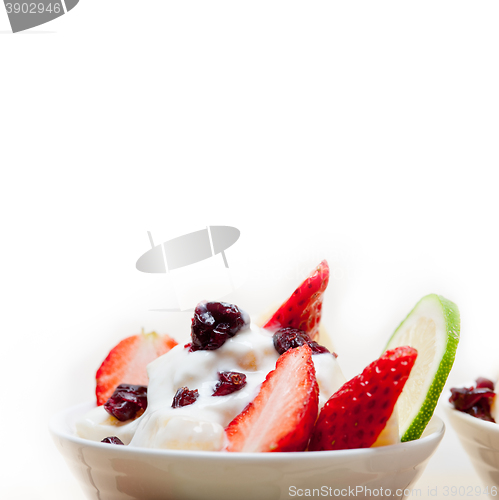 Image of fruit and yogurt salad healthy breakfast