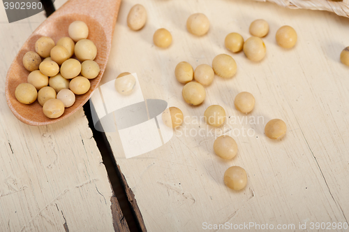 Image of organic soya beans 