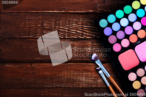Image of Various makeup products 