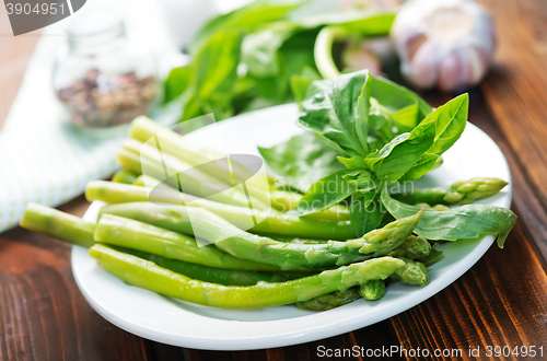 Image of green asparagus