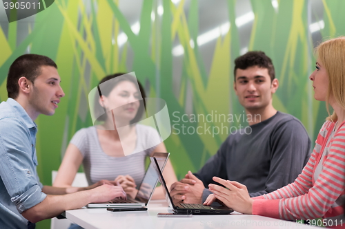 Image of students group study