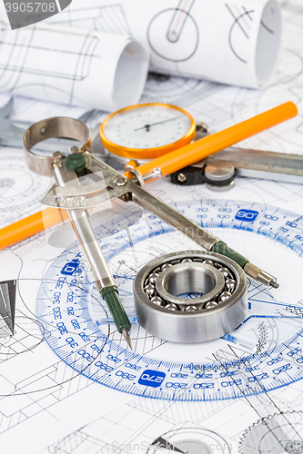 Image of Ball bearings on technical drawing