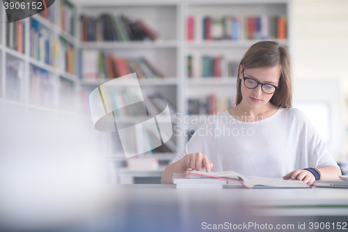 Image of student study in library