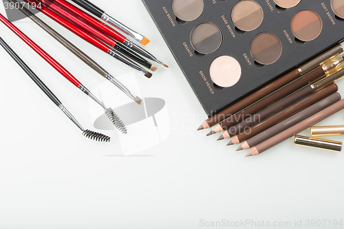 Image of shadows eye and eyebrow set on table