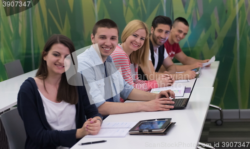 Image of students group study