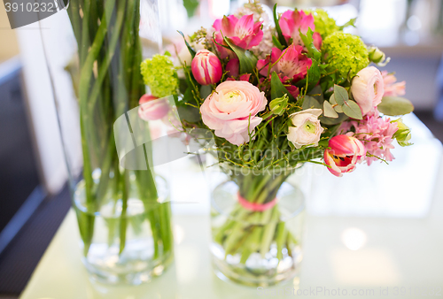 Image of close up of bunch in vase at flower shop