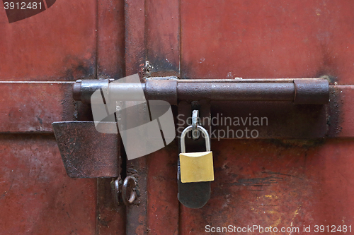 Image of Padlock Bolt