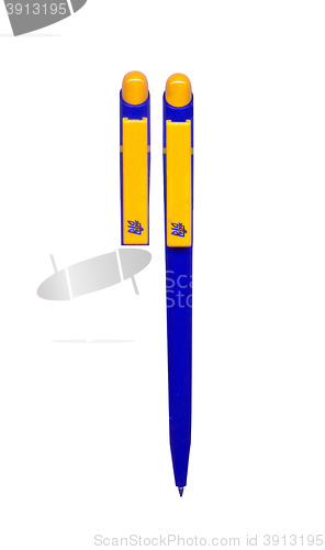 Image of pen yellow blue