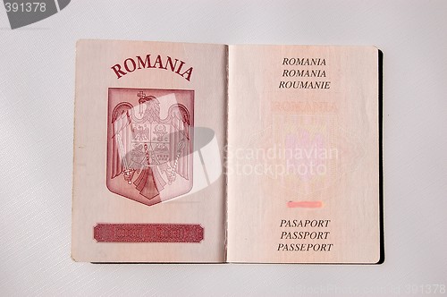 Image of opened pasport