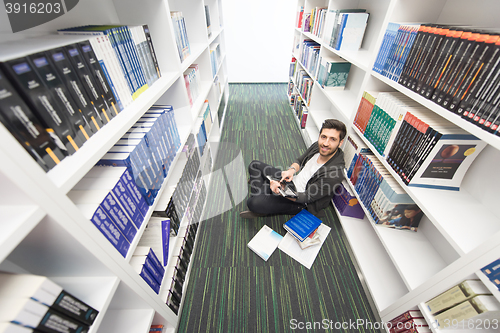 Image of student study  in school library