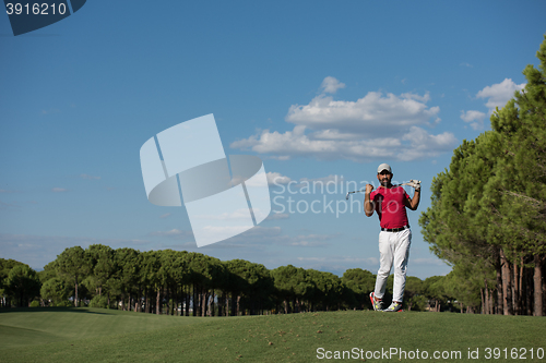 Image of golf player hitting long shot