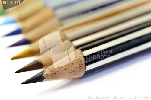 Image of Color pencil pile pencil nibs