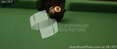 Image of Eight ball side pocket