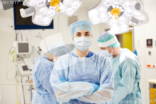 Image of surgeon in operating room at hospital