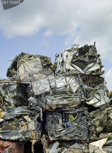 Image of Smashed Stacked Cars