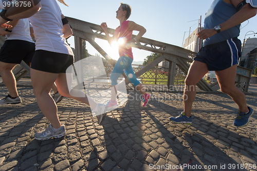 Image of people group jogging